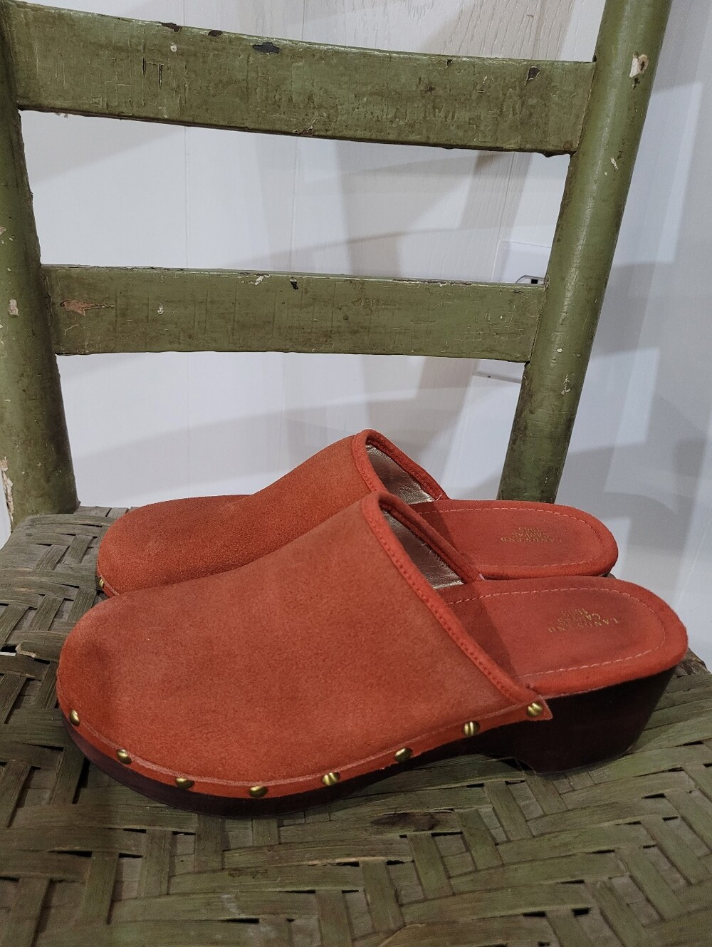 Lands' End Pumpkin Dark Orange Suede Slip-On Clogs With Decorative Brads Size 8 - Picture 2 of 8